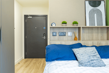 Superior En Suite - Image 3